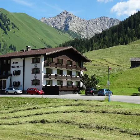 Gasthof Haus Annemarie Berwang